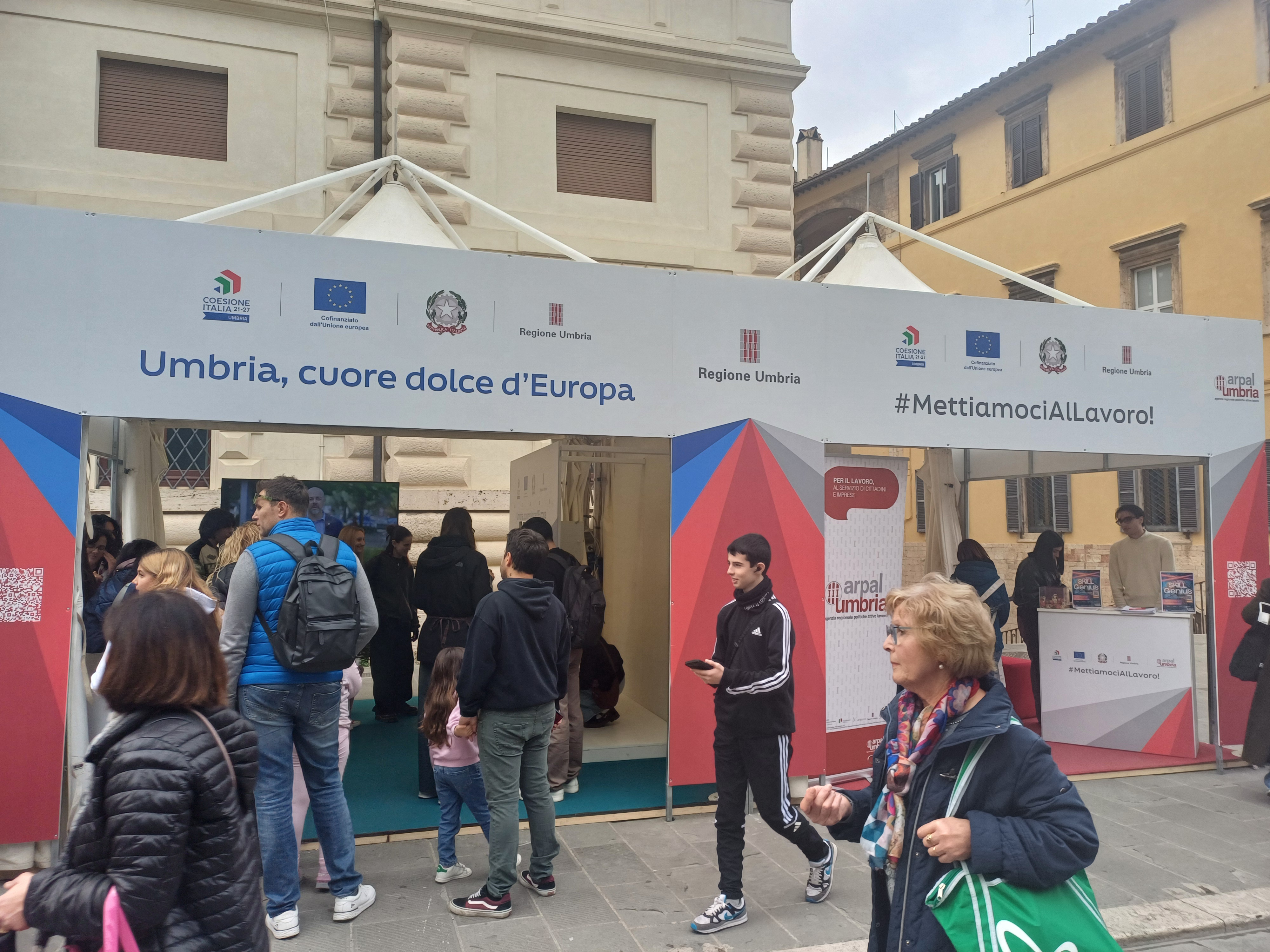 Eurochocolate 2025: Regione Umbria con il PR FSE+ 2021-2027 “Mettiamoci al lavoro”