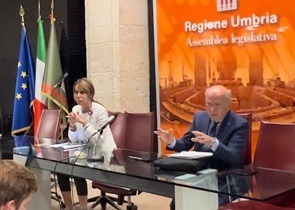 assessori Agabiti e Melasecche misure Giunta regionale diritto allo studio universitario