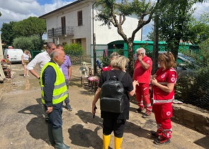 assessore Melasecche sopralluogo zone Bastia Umbra e Assisi colpite dal maltempo