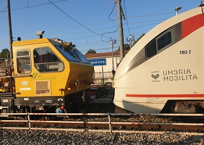 assessore Melasecche FCU treno elettrico Minuetto OMCL Foligno rigenerazione